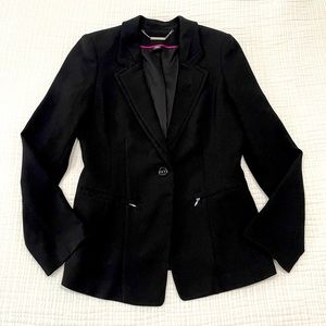 WHITE house black market black suit jacket size 4